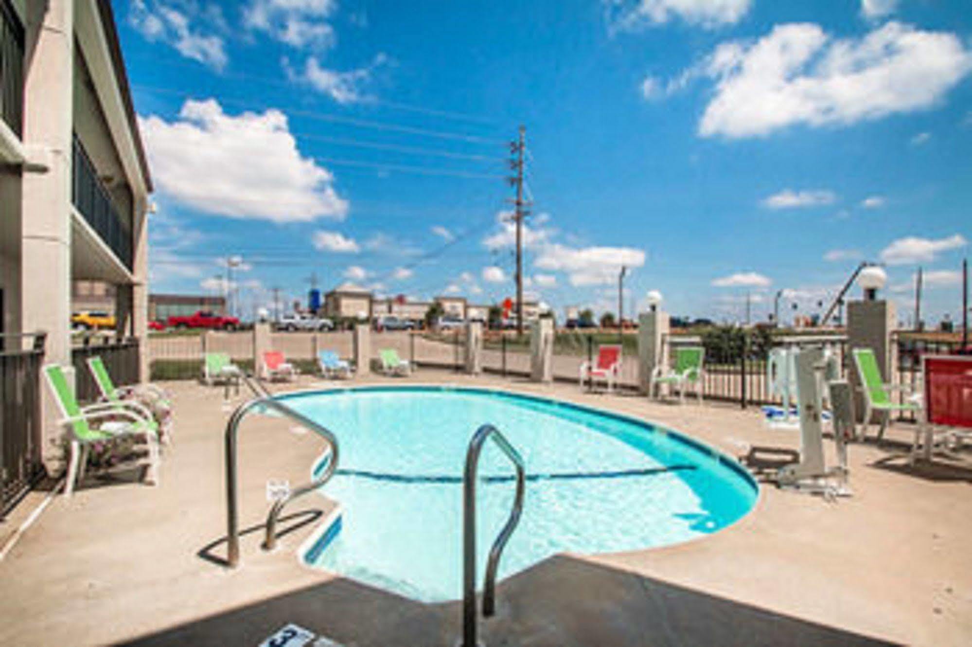 Quality Inn Us65 & E Battlefield Rd Springfield Exterior foto